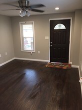 306 Lindsay Ave in Crystal City, MO - Foto de edificio - Building Photo