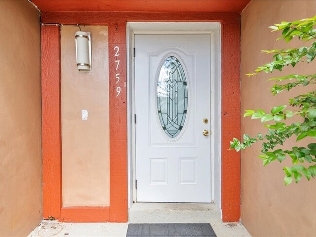 2759 NW 198th Ter in Miami Gardens, FL - Building Photo - Building Photo