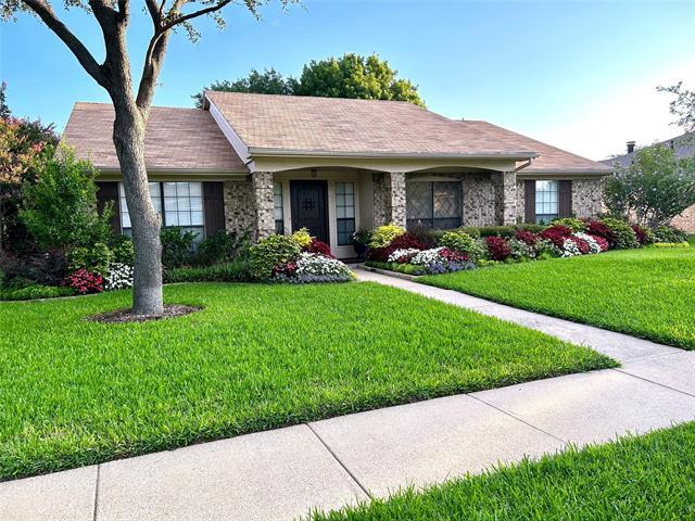 property at 1005 Summertree Cir