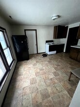 403 Water St in Marinette, WI - Building Photo - Building Photo