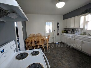 213 E Main St in Albert Lea, MN - Building Photo - Building Photo