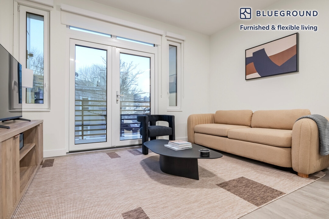 3 Hawkins St in Somerville, MA - Building Photo