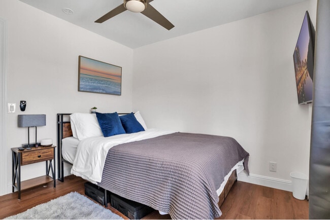 property at 3784 Nectarine Cir