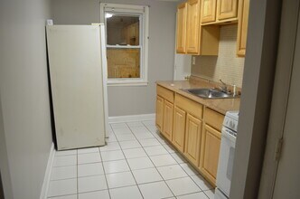 2705 Round Rd in Baltimore, MD - Building Photo - Building Photo