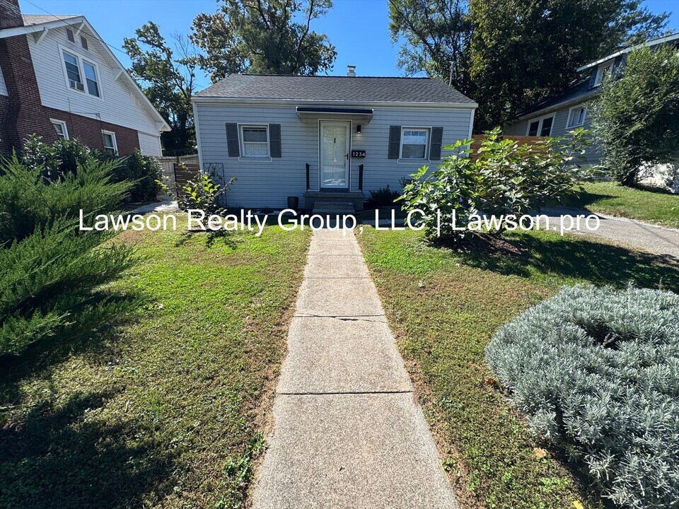 1234 Kerns Ave SW in Roanoke, VA - Building Photo