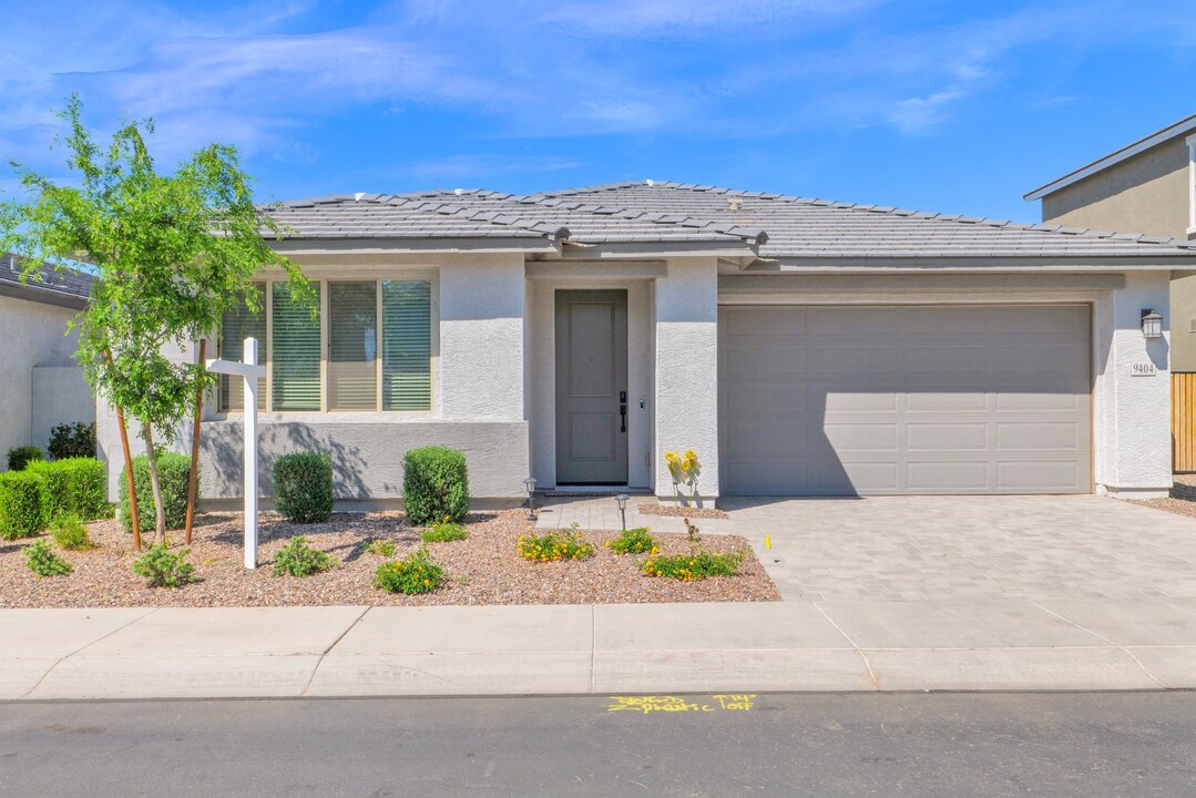 9404 E Strobe Ave in Mesa, AZ - Building Photo