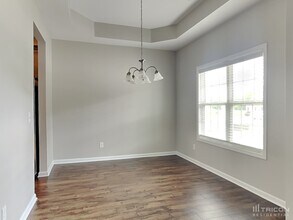 824 Ellyson Dr in Spring Hill, TN - Building Photo - Building Photo