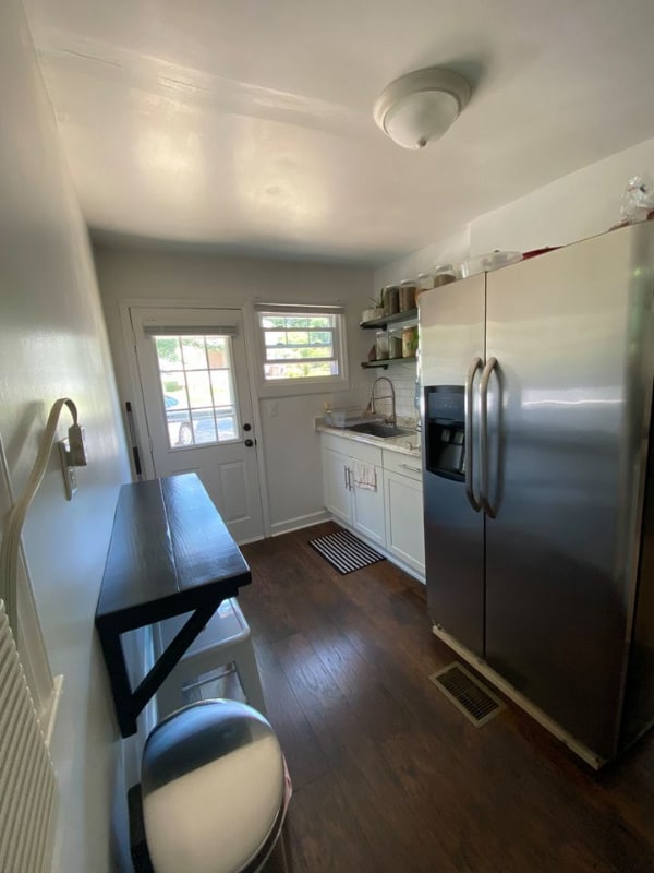 800 Lockland Ave in Winston-Salem, NC - Building Photo - Building Photo