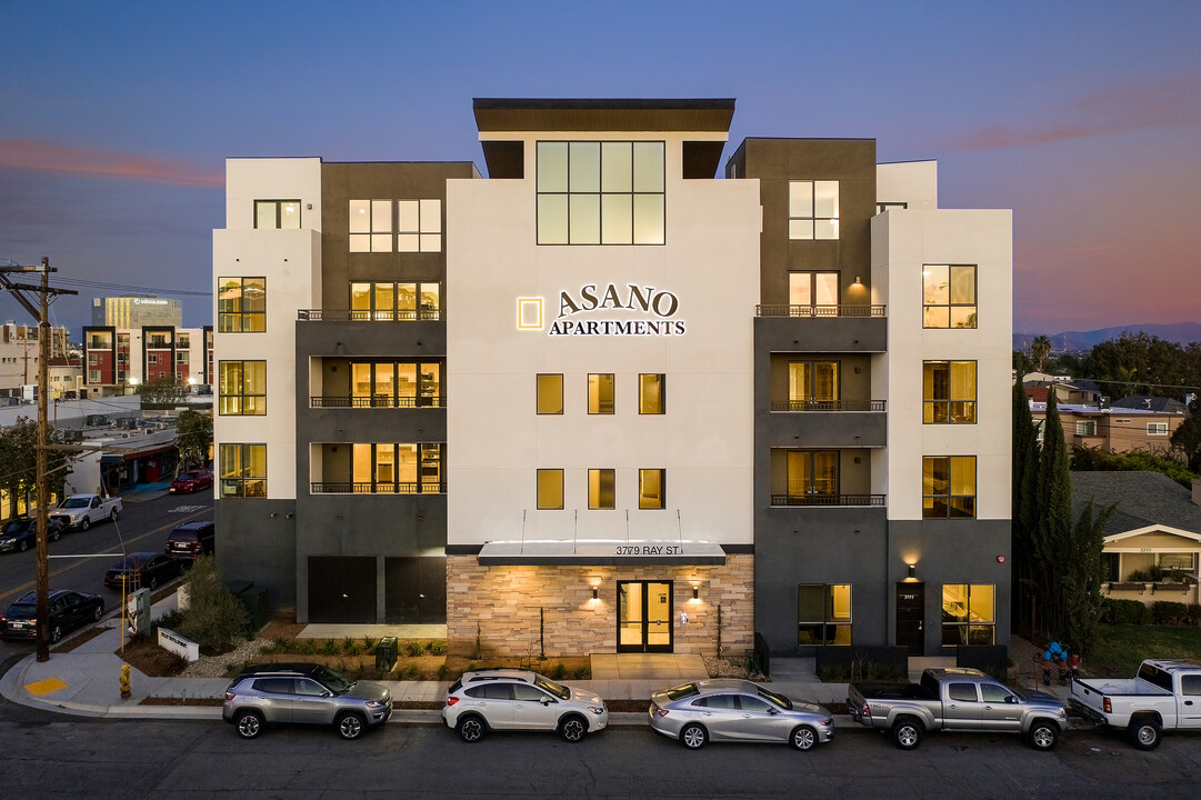 Asano North Park in San Diego, CA - Building Photo