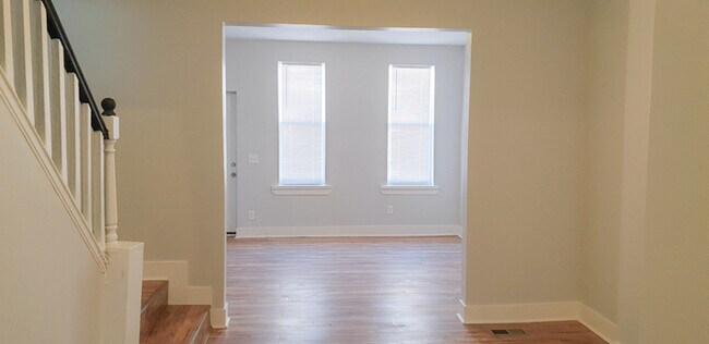 2515 N Natrona St in Philadelphia, PA - Foto de edificio - Building Photo