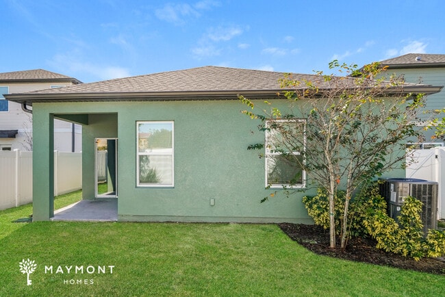 2651 Island Walk Dr in Deltona, FL - Foto de edificio - Building Photo