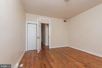 32 N Decker Ave photo'