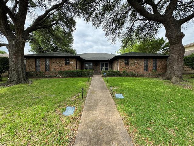 6140 Rincon Way in Dallas, TX - Building Photo