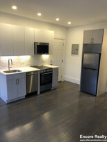 225 Newbury St, Unit 3R Apartamentos