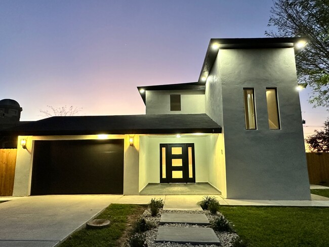 1817 Dolores Del Rio Ave in Mission, TX - Building Photo - Building Photo