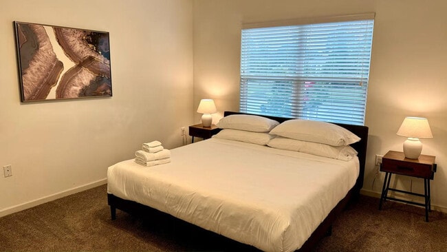 8165 Windsor Hill Blvd in North Charleston, SC - Building Photo - Building Photo