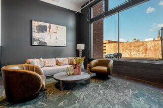 The Victor Luxury Apartments in St. Louis, MO - Building Photo - Building Photo