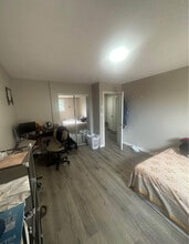 63 Wilkes St in Brantford, ON - Building Photo - Building Photo