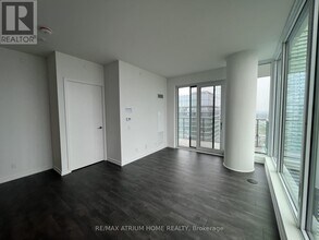 7890 Jane St in Vaughan, ON - Building Photo - Building Photo