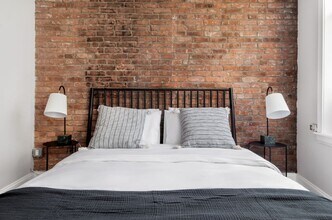 248 Mott St, Unit 8 in New York, NY - Building Photo - Building Photo