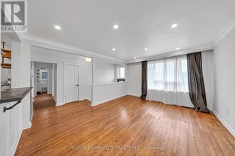 29 Greenock Ave in Toronto, ON - Building Photo - Building Photo