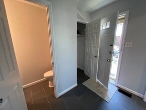 845 N Greenbrier St in Arlington, VA - Foto de edificio - Building Photo