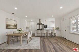 9588 W Olympic Blvd in Beverly Hills, CA - Building Photo