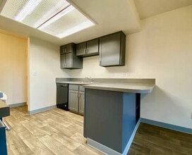 Wellington Estates in Tigard, OR - Building Photo - Building Photo