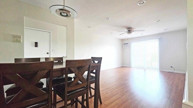 973 Crimson Ct in Prospect Heights, IL - Building Photo - Building Photo