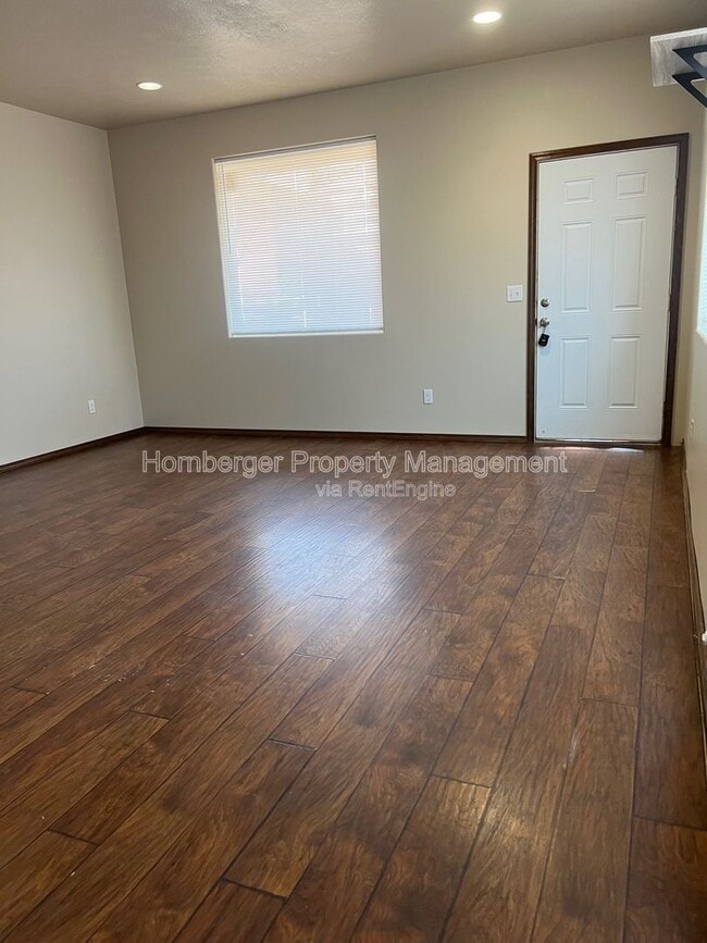 803 W Knox Ave in Spokane, WA - Building Photo - Building Photo