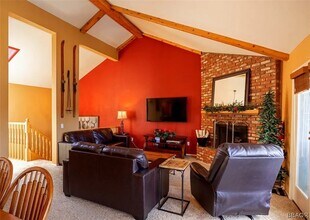 43065 Goldmine Woods Ln in Big Bear Lake, CA - Building Photo - Building Photo
