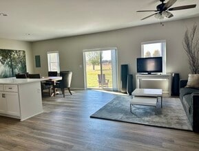 1323 Sioux Turn in Kankakee, IL - Building Photo - Building Photo
