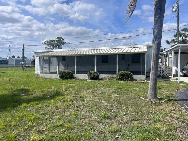 property at 168 Lamplighter Ln