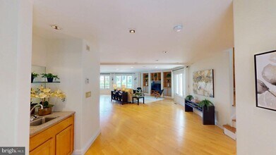 22 Slayback Dr in West Windsor Township, NJ - Building Photo - Building Photo