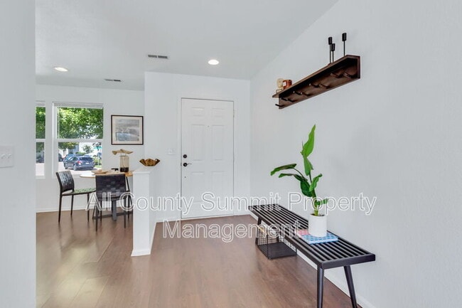 11898 W Tufts Pl in Morrison, CO - Building Photo - Building Photo