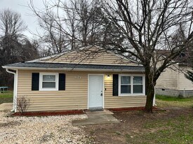 621 Reservoir St in Durham, NC - Building Photo