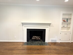 654 Upton Rd NW in Atlanta, GA - Building Photo - Building Photo