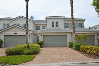9267 Museo Cir in Naples, FL - Building Photo - Building Photo