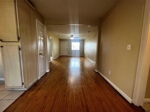 101 Pacific Ave in Terrell, TX - Building Photo - Building Photo