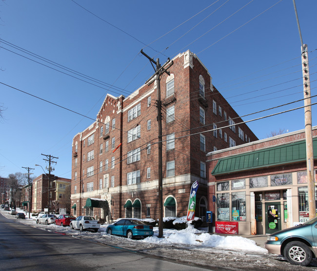 Alps Apartments in Kansas City, MO - Building Photo - Building Photo