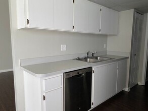 2858 SW 39th Ave in Gainesville, FL - Building Photo - Building Photo