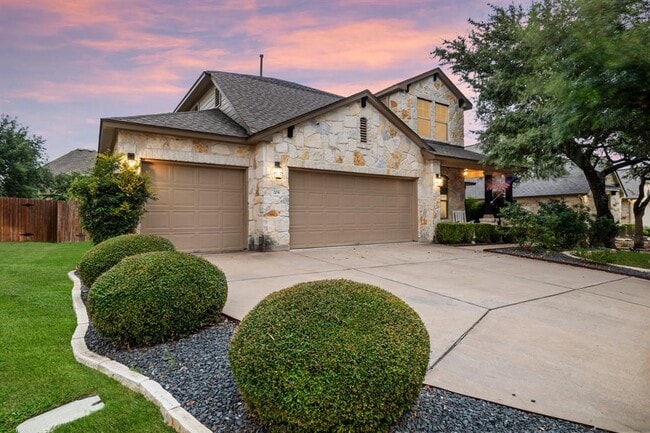 208 Arrezo Ln in Georgetown, TX - Building Photo - Building Photo