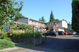 28th Ave Terrace in Portland, OR - Building Photo - Building Photo