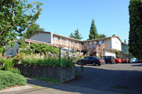 28th Ave Terrace in Portland, OR - Foto de edificio - Building Photo