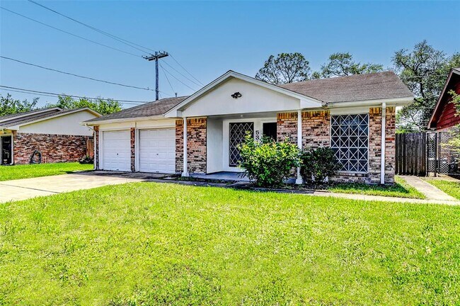 property at 5318 Botany Ln