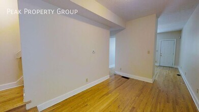 1379 Indianola Ave in Columbus, OH - Building Photo - Building Photo