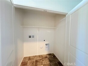 8439 Bickmore Ave in Chino, CA - Building Photo - Building Photo