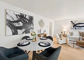 4750 Noyes St, Unit North Pacific Beach Condo 1B|1B in San Diego, CA - Building Photo