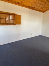 6535 El Nido Ln in Goleta, CA - Foto de edificio - Building Photo