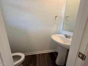 209 Lily Patch Ln, Unit 04-303 in Smithfield, NC - Foto de edificio - Building Photo